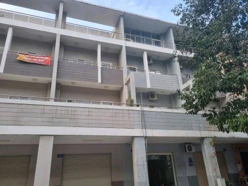Biệt thự Kiều Đàm Quận 7, full nội thất nhập khẩu, giá chỉ 17 tỷ!